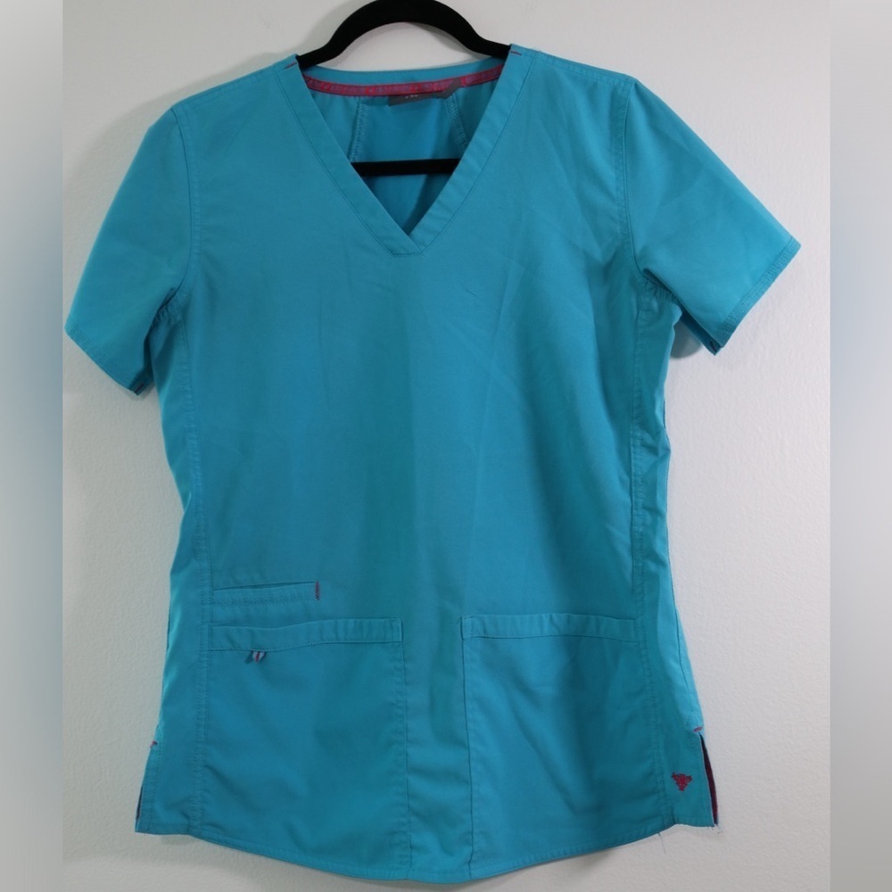 Med Couture Vibrant Blue Turquoise Scrub Top Sz Small